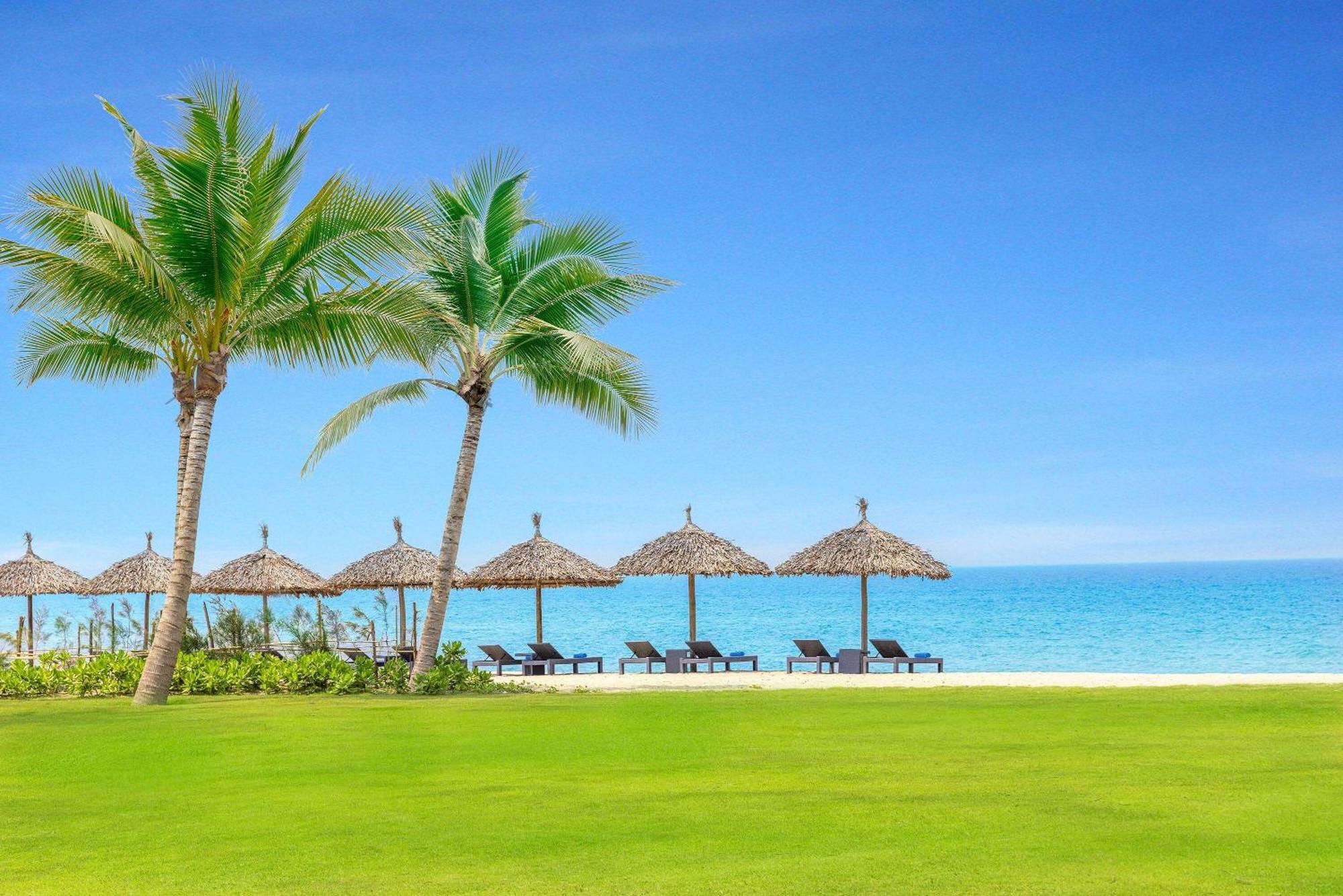Wyndham Hoi An Royal Beachfront Resort & Villas Ngoại thất bức ảnh